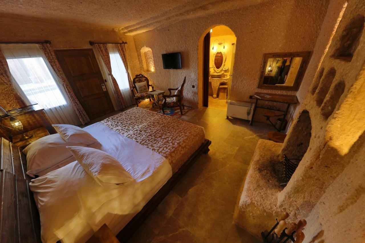 Eyes Of Cappadocia Cave Hotel Uçhisar Eksteriør billede