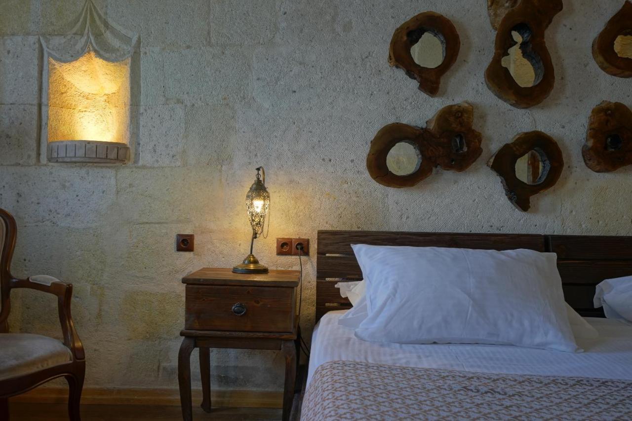 Eyes Of Cappadocia Cave Hotel Uçhisar Eksteriør billede