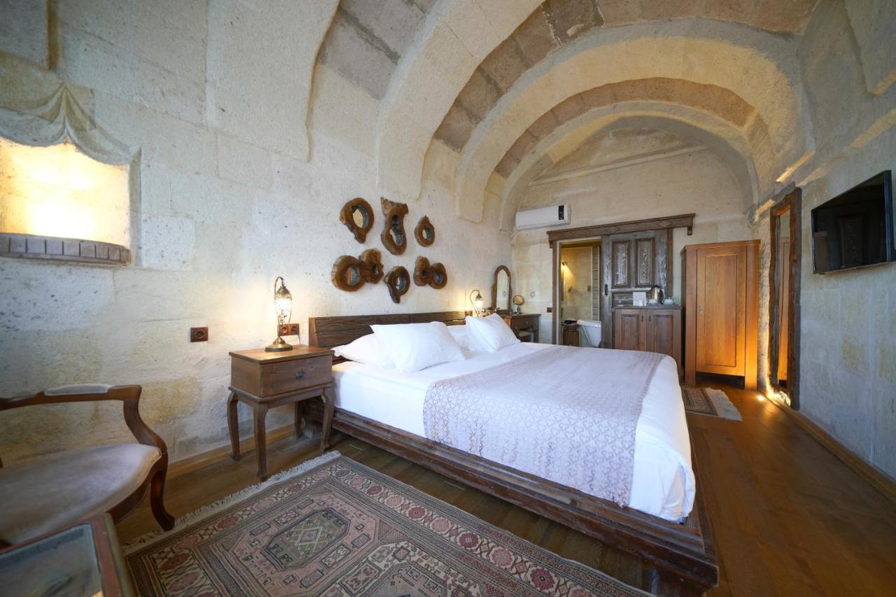 Eyes Of Cappadocia Cave Hotel Uçhisar Eksteriør billede